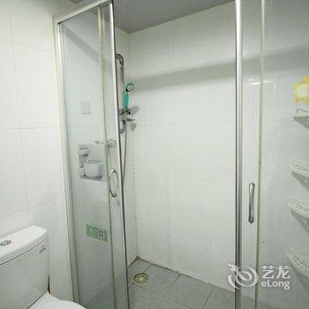 深圳温馨观景二居普通公寓(福华路店)酒店提供图片