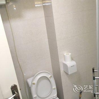 青岛Sanyuexia特色民宿(天目山路分店)酒店提供图片