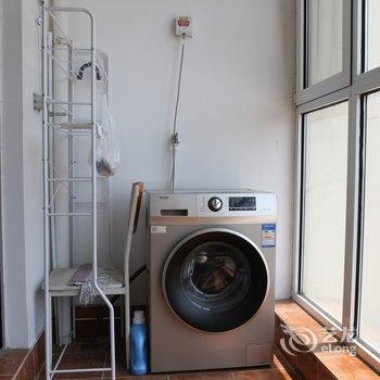 青岛Sanyuexia特色民宿(天目山路分店)酒店提供图片