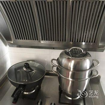 青岛Sanyuexia特色民宿(天目山路分店)酒店提供图片