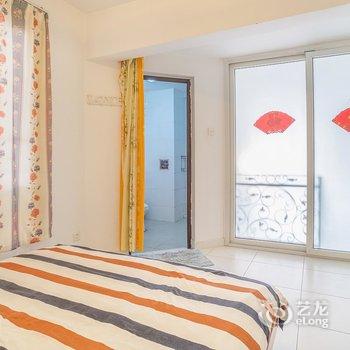 深圳风景复式家庭短租房公寓酒店提供图片