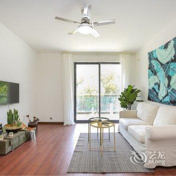 上海周先生特色民宿(竹柏路分店)酒店提供图片