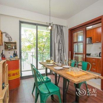 上海周先生特色民宿(竹柏路分店)酒店提供图片