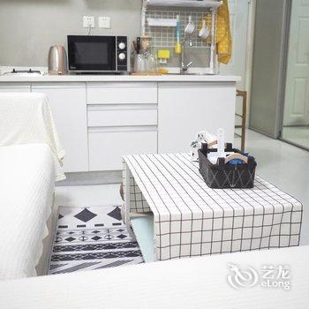 北京设计师CC的家普通公寓(十字坡街店)酒店提供图片