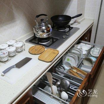 重庆顶墅时光公寓(宏声路1站分店)酒店提供图片