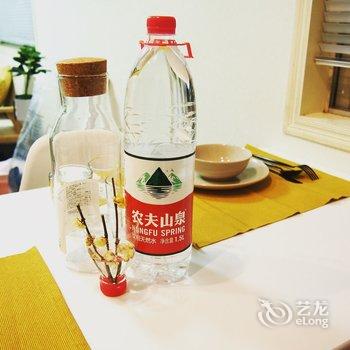 重庆请回答1993普通公寓酒店提供图片