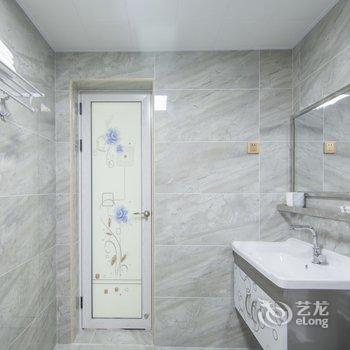 北海龙亚二8202公寓(四川南路口分店)酒店提供图片