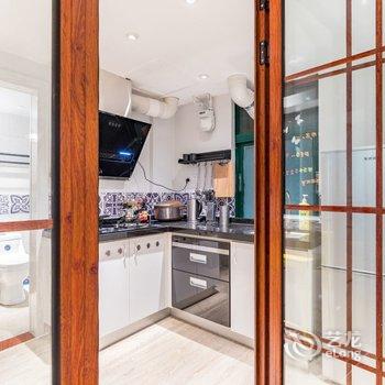 广州白玛嗡加普通公寓(南岸路店)酒店提供图片