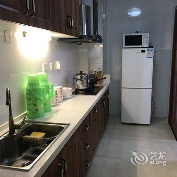 北京4号线高米店南主次卧出租普通公寓(北兴路路口店)酒店提供图片