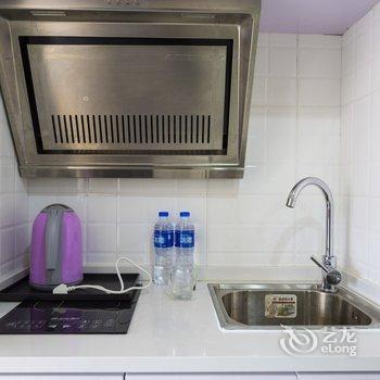 上海近外滩现代简约一居室酒店式公寓酒店提供图片