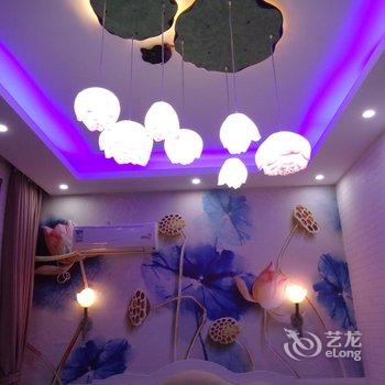 凤凰一家人客栈酒店提供图片