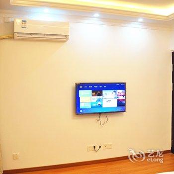 上海金鹰华庭公寓(虹中路与紫乐路交叉口分店)酒店提供图片