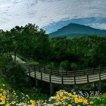 峨眉山七里坪温泉酒店酒店提供图片