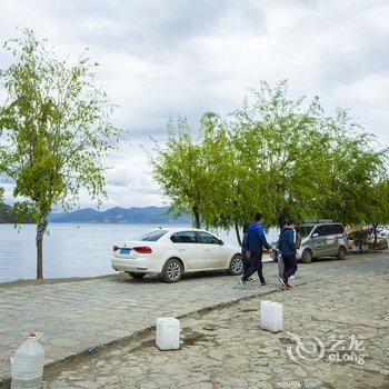 泸沽湖望湖客栈酒店提供图片