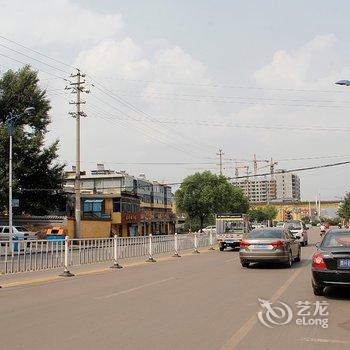 宁武兰英酒楼住宿酒店提供图片