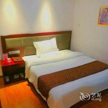 派柏·云酒店(西宁火车站碧水外滩店)酒店提供图片