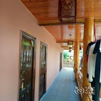 凉山泸沽湖近水楼台青年客栈酒店提供图片