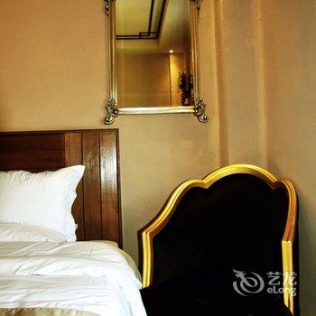 稻城璞美客艺术酒店酒店提供图片