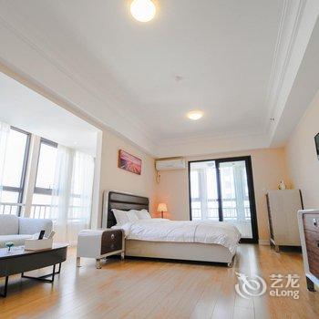 青岛逸翡精品度假公寓（东方影都店）酒店提供图片