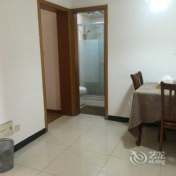 上海潮居社之家普通公寓(迁虹路店)酒店提供图片