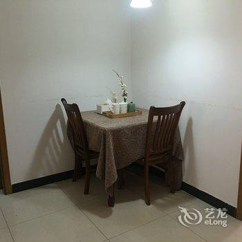 上海潮居社之家普通公寓(迁虹路店)酒店提供图片