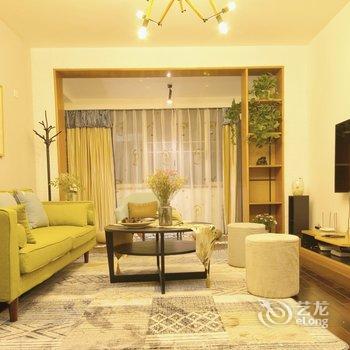 成都近宽窄巷子阳光餐厅独立花园格调顶跃普通公寓酒店提供图片