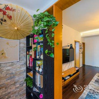成都近宽窄巷子阳光餐厅独立花园格调顶跃普通公寓酒店提供图片