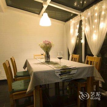 成都近宽窄巷子阳光餐厅独立花园格调顶跃普通公寓酒店提供图片