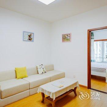 西安回民街钟鼓楼城墙边玉祥门地铁口精装两居普通公寓酒店提供图片