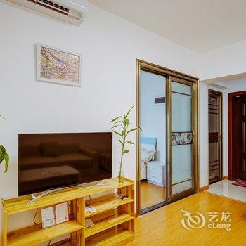 西安回民街钟鼓楼城墙边玉祥门地铁口精装两居普通公寓酒店提供图片