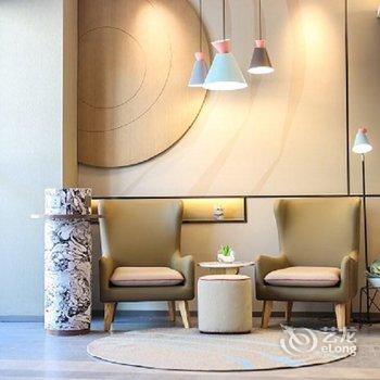 如家酒店·NEO(淄博共青团路店)酒店提供图片