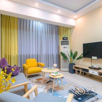 重庆磁器口的80后鱼摆摆特色民宿(天马路分店)酒店提供图片