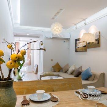 重庆吾栖江景小宅公寓(中野路分店)酒店提供图片