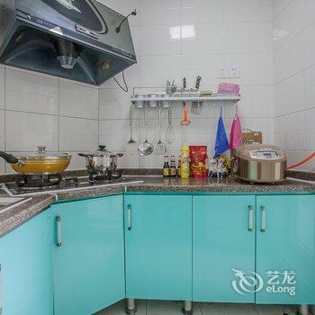 成都local糖果小姐的蜗居普通公寓酒店提供图片