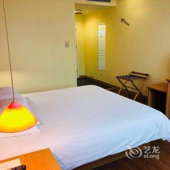 如家快捷酒店(新乡解放大道平原路店)酒店提供图片