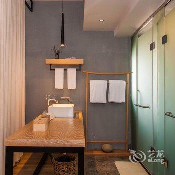 重庆的米空间酒店(观音桥北滨路鎏嘉码头店)酒店提供图片