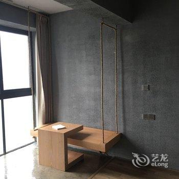 重庆的米空间酒店(观音桥北滨路鎏嘉码头店)酒店提供图片