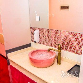 贝克街221号江景主题公寓(成都红星桥地铁口店)酒店提供图片
