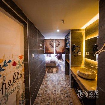 贝克街221号江景主题公寓(成都红星桥地铁口店)酒店提供图片