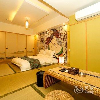 贝克街221号江景主题公寓(成都红星桥地铁口店)酒店提供图片