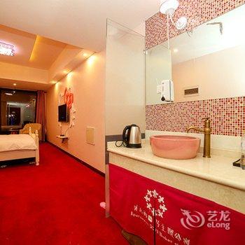 贝克街221号江景主题公寓(成都红星桥地铁口店)酒店提供图片