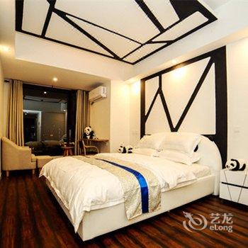贝克街221号江景主题公寓(成都红星桥地铁口店)酒店提供图片