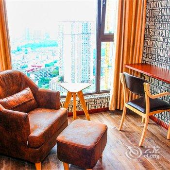 贝克街221号江景主题公寓(成都红星桥地铁口店)酒店提供图片