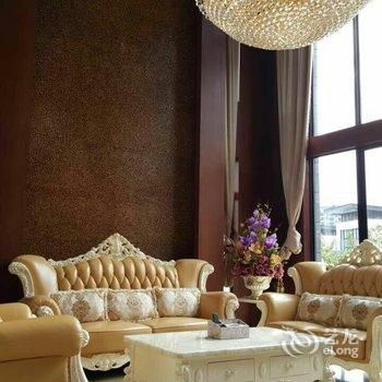 ���ݴӻ���Ȫ����ɽϪ���������Ƶ��ṩͼƬ