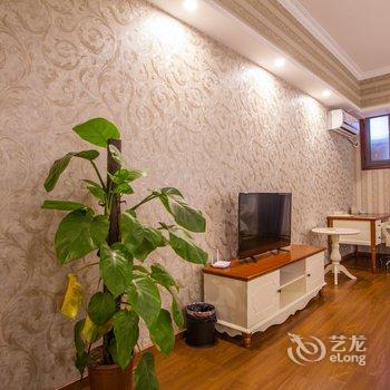 广州长隆星伦国际主题式度假公寓(番禺万达广场店)酒店提供图片