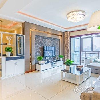 重庆现代简约风普通公寓(北城二路店)酒店提供图片