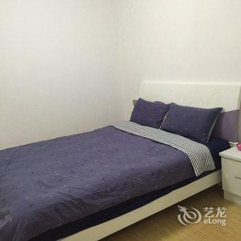 重庆现代简约风普通公寓(北城二路店)酒店提供图片