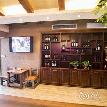 西安钟楼浅时光情侣情趣主题酒店(通化门地铁站店)酒店提供图片