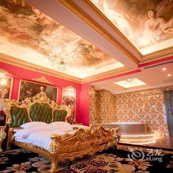 西安钟楼浅时光情侣情趣主题酒店(通化门地铁站店)酒店提供图片