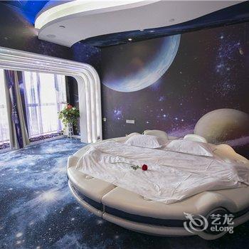 西安钟楼浅时光情侣情趣主题酒店(通化门地铁站店)酒店提供图片